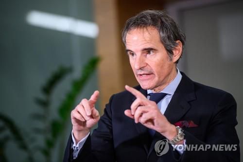 기자회견 중인 그로시 IAEA 사무총장[EPA 연합뉴스 자료사진. 재판매 및 DB 금지]