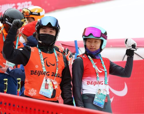 최사라(오른쪽)과 김유성 가이드러너[대한장애인체육회 제공. 재판매 및 DB 금지]