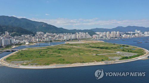 마산해양신도시[연합뉴스 자료사진]