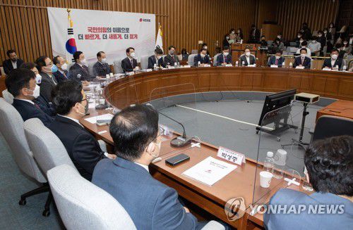 국힘-인수위 첫 당정협의(서울=연합뉴스) 이정훈 기자 = 28일 오전 국회에서 열린 국민의힘-대통령직인수위원회 첫 당정협의에서 안철수 인수위원장이 발언하고 있다. 2022.4.28 [국회사진기자단] uwg806@yna.co.kr