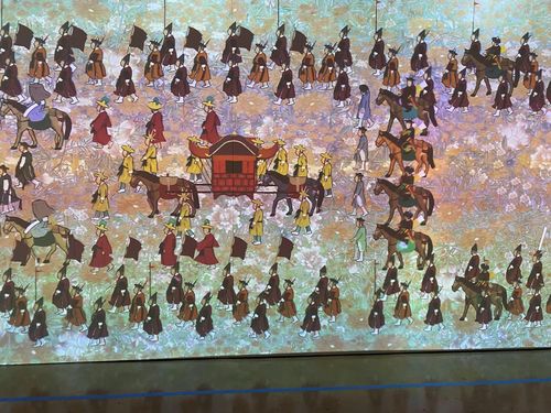 뉴욕에 전시된 정조대왕 화성 행차(뉴욕=연합뉴스) 강건택 특파원 = 3일(현지시간) 미국 뉴욕 맨해튼의 첼시 인더스트리얼에서 열린 '한국: 입체적 상상' 전시에 상영된 국립중앙박물관의 정조대왕 화성 행차. 2022.5.3. photo@yna.co.kr