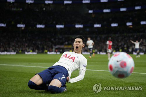 21호골 넣고 세리머니 펼치는 손흥민[AP=연합뉴스]