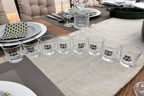 방탄소년단의 '회식 준비'[방탄소년단 트위터 캡처. 재판매 및 DB 금지]