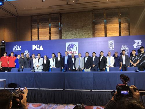 28일 필리핀 마닐라에서 열린 EASL 조 추첨식 기념사진. [KBL 제공. 재판매 및 DB 금지]