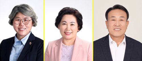 왼쪽부터 김명숙 기경위, 김옥수 행문위, 김응규 복환위 위원장[충남도의회 제공. 재판매 및 DB 금지]