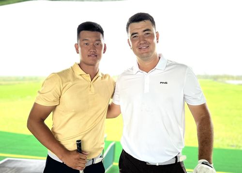 쿠르반알리에프(오른쪽)와 그의 캐디 세르게이[KPGA 코리안투어 제공. 재판매 및 DB 금지]