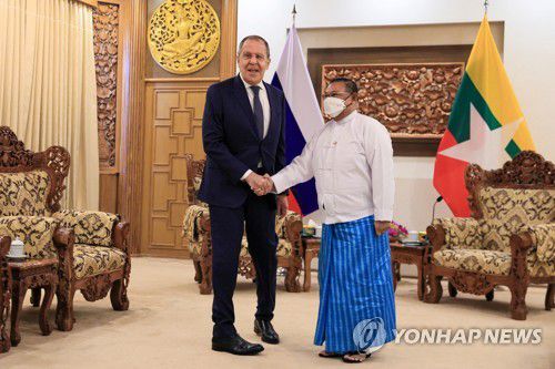 러시아·미얀마 외교 장관 회담[로이터 연합뉴스 자료사진. 재판매 및 DB 금지]