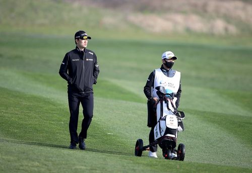 지난해 군산CC 오픈 때 김비오와 캐디로 나선 동생 김다니엘[KPGA 제공. 재판매 및 DB 금지]