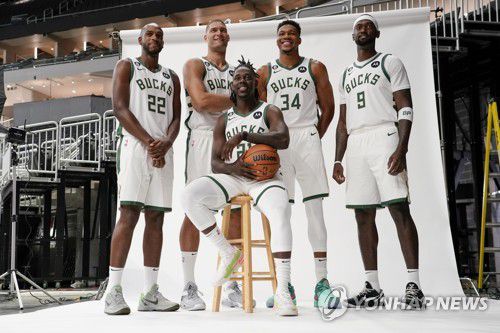 우승후보 1순위로 꼽힌 밀워키 벅스[AP=연합뉴스]
