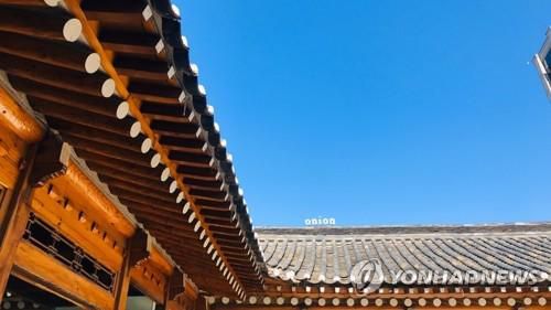 미세먼지 없는 맑은 하늘[연합뉴스 자료 사진]