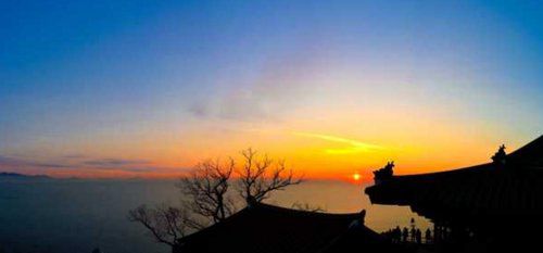 향일암에서 바라본 해돋이 모습[문화재청 제공. 재판매 및 DB 금지]