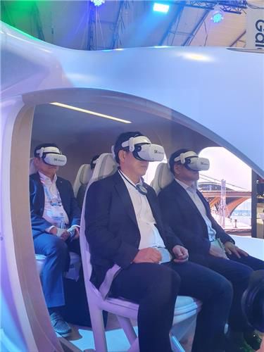 SKT의 미래 항공교통 가상체험[촬영 조성미]