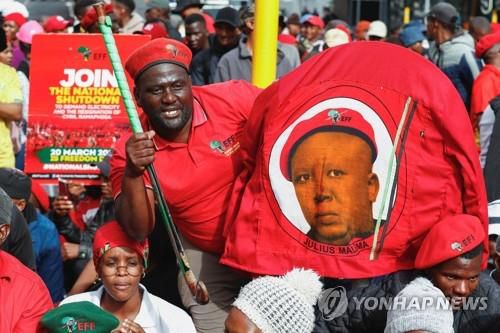 남아공 제2야당 주도 '전국 폐쇄' 시위[로이터 연합뉴스, 재판매 및 DB 금지]