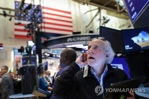 뉴욕증시, 은행주 강세에 상승…S&P500 4,000 돌파 마감[로이터=연합뉴스]