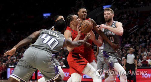 새크라멘토-포틀랜드 경기 모습[AP=연합뉴스]