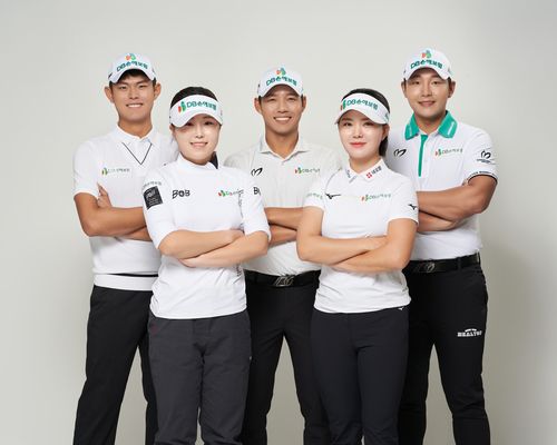 장희민(뒷줄 왼쪽부터 시계방향), 문도엽, 서요섭, 서어진, 정시우.[DB손해보험 제공. 재판매 및 DB 금지]