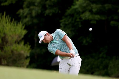 2번 홀에서 아이언 샷을 하는 서요섭[KPGA 제공. 재판매 및 DB 금지]