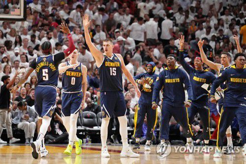 덴버 너기츠 선수들[USA TODAY Sports=연합뉴스]