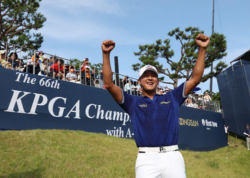 우승이 확정되자 환호하는 최승빈.[KPGA 제공. 재판매 및 DB 금지]