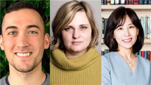 글로벌팩트10 행사 기조연설자왼쪽부터 요엘 로스 전 트위터 신뢰 및 안전 책임자, 엘레나 밀라시나 러시아 탐사 기자, 이은주 서울대 언론정보학과 교수. [출처=SNU 팩트체크 센터. 재판매 및 DB 금지.]