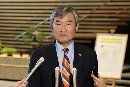 질문에 답하는 조태용 국가안보실장(도쿄=연합뉴스) 박상현 특파원 = 조태용 국가안보실장이 15일 도쿄 총리관저에서 기자들의 질문에 답하고 있다.