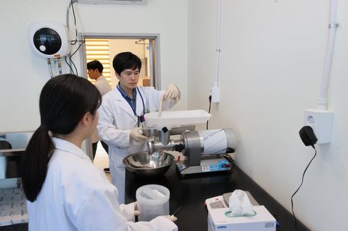 수산물 시료 방사능 검사[포항시 제공. 재판매 및 DB 금지]