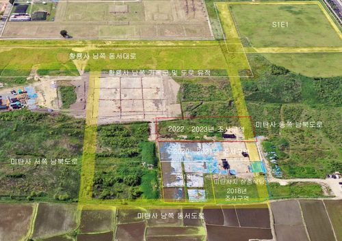 발굴 조사 구역 전경과 주변 유적[문화재청 제공. 재판매 및 DB 금지]