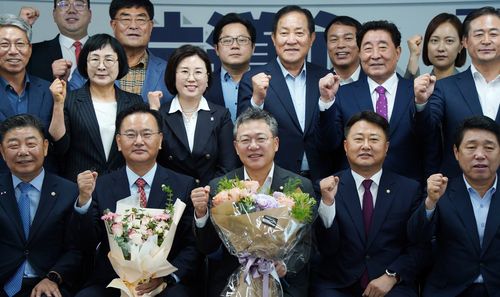 도당위원장에 추대된 박정하 의원[의원실 제공.재판매 및 DB 금지]