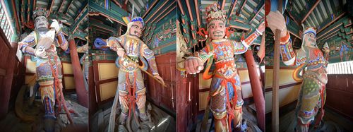 보은 법주사 소조사천왕상왼쪽부터 북방다문천왕, 동방지국천왕, 남방증장천왕, 서방광목천왕 [문화재청 제공. 재판매 및 DB 금지]