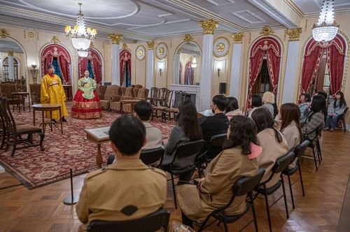 올해 상반기 행사 모습 뮤지컬 '고종-대한의 꿈' 공연을 관람하는 관객들 [문화재청 제공. 재판매 및 DB 금지]