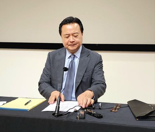 특파원 간담회 중인 주미대사(워싱턴=연합뉴스) 강병철 특파원 = 조현동 주미 한국 대사가 26일(현지시간) 워싱턴DC 한국문화원에서 정례 특파원 간담회를 하고 있다. 2023.09.26. soleco@yna.co.kr