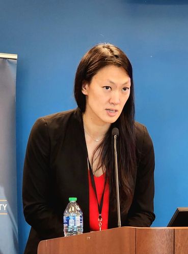 터너 미 국무부 북한인권특사(워싱턴=연합뉴스) 강병철 특파원 = 줄리 터너 미국 국무부 북한인권특사가 20일(현지시간) 워싱턴DC 조지워싱턴대에서 열린 '한국 정책 포럼'에 참석해 기조연설을 하고 있다. 2023.10.20. soleco@yna.co.kr