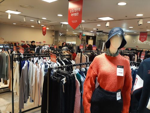 팩토리아울렛 광명점의 1/2/3만원 아이템관촬영 성혜미