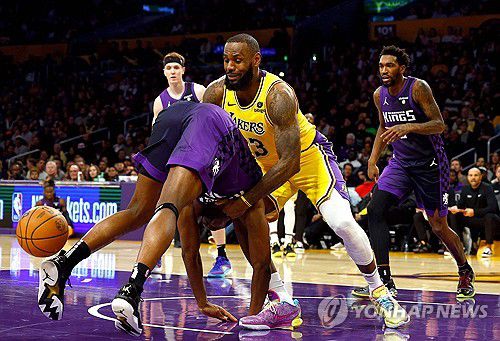 LA 레이커스와 새크라멘토의 경기 모습. [AFP=연합뉴스]