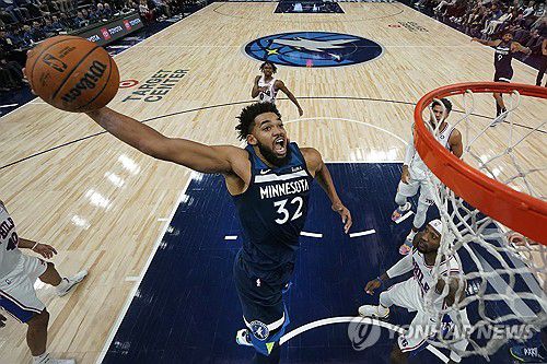 미네소타의 센터 칼-앤서니 타운스[AP=연합뉴스]