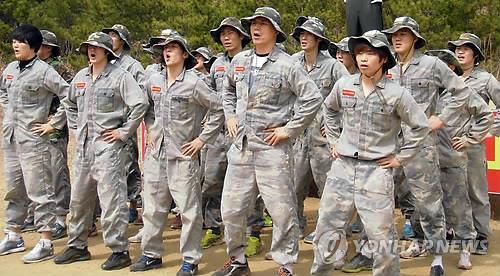 2011년 복싱 남녀 대표선수들의 해병대 극기 훈련[해병대 아카데미 제공. 재판매 및 DB 금지]