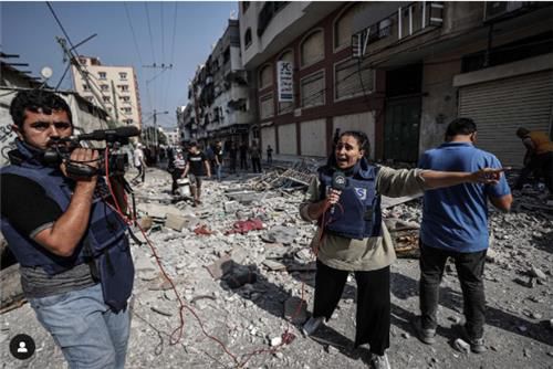 팔레스타인 기자 힌드 쿠다리[힌드 쿠다리 인스타그램 캡처. 재판매 및 DB 금지]