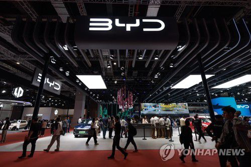 중국 상하이 모터쇼의 BYD 부스[EPA 연합뉴스 자료사진. 재판매 및 DB 금지]
