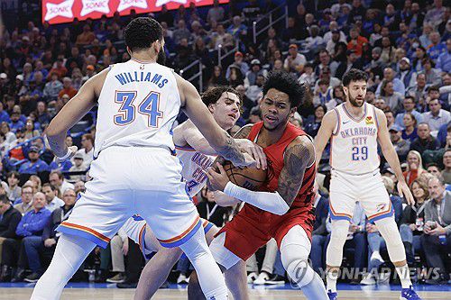 수비하는 오클라호마시티 선수들[USA TODAY Sports=연합뉴스]