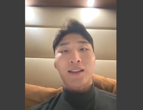 연합뉴스와 화상 인터뷰하는 이정영[촬영 이대호]