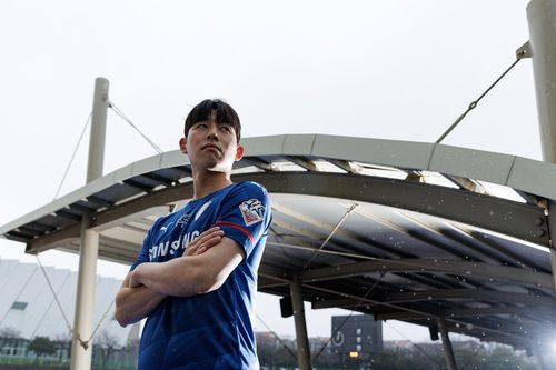 수원 삼성 유니폼을 입은 센터백 조윤성[수원 삼성 제공. 재판매 및 DB 금지]