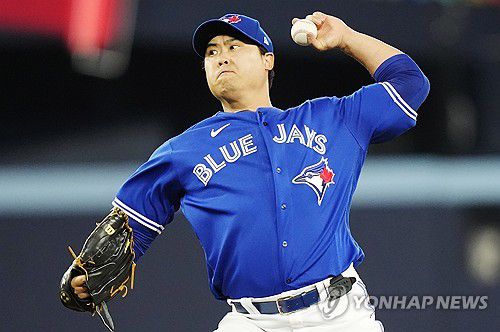 MLB에서 투구하는 류현진의 모습[AP=연합뉴스]