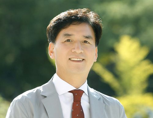 강원중등교장협의회 신임 회장에 선임된 이규운 치악고교장[강원중등교장협의회 제공. 재판매 및 DB 금지]