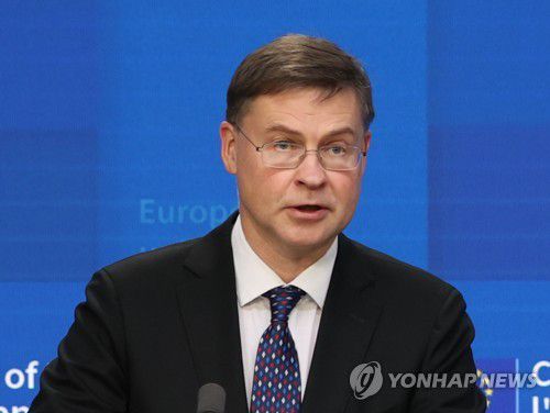 발디스 돔브로우스키스 EU 집행위원회 통상담당 집행위원[EU 이사회 제공. 재판매 및 DB 금지]