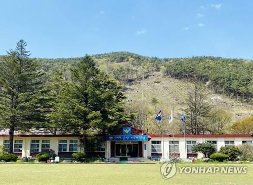 순창경찰서 임시 청사로 변신한 폐교[연합뉴스 자료사진]