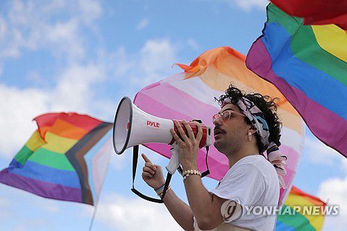 미국 성소수자 집회[로이터 연합뉴스 자료 사진. 재판매 및 DB 금지]