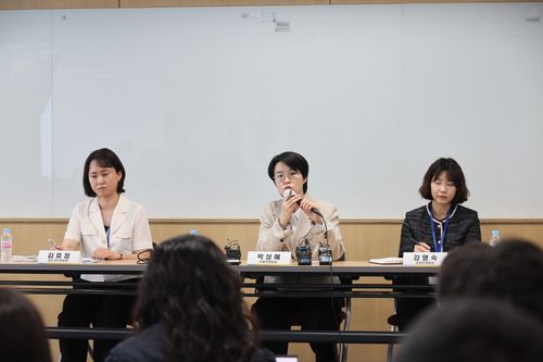 디성센터 프레스 투어11일 여성가족부 주최의 한국여성인권진흥원 디지털성범죄피해자지원센터(디성센터) 프레스투어가 11일 디성센터에서 열렸다. [여성가족부 제공]