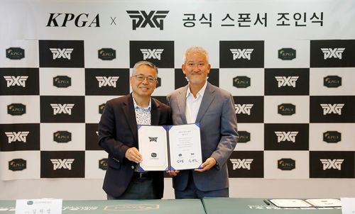 김원섭 KPGA 회장과 신재호 PXG 회장[KPGA 제공. 재판매 및 DB 금지]