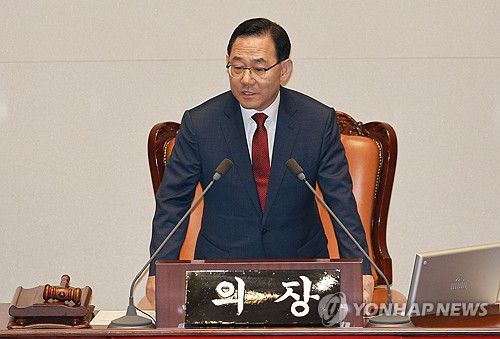 발언하는 주호영 국회부의장(서울=연합뉴스) 한종찬 기자 = 주호영 국회부의장이 2일 국회에서 열린 본회의 대정부질문에서 발언하고 있다. 2024.7.2 saba@yna.co.kr