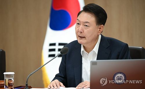 윤석열 대통령, 국무회의 발언(서울=연합뉴스) 진성철 기자 = 윤석열 대통령이 지난 2일 서울 용산 대통령실 청사에서 열린 국무회의에서 발언하고 있다. 2024.7.2  [대통령실 제공. 재판매 및 DB 금지] zjin@yna.co.kr
